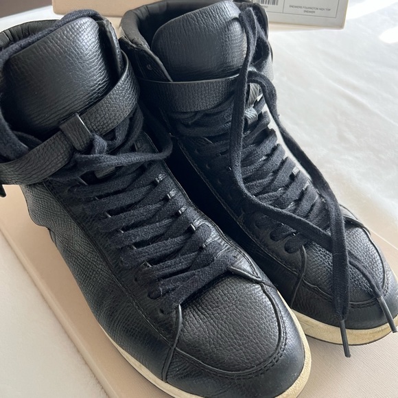 Burberry high top sneakers - Picture 1 of 7